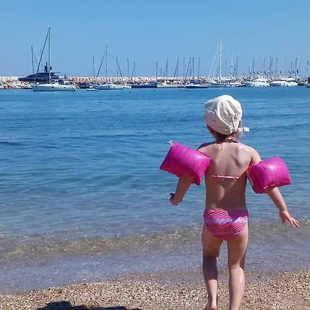 4 Pers Avec Piscine, Tennis Et Acces Direct - - Fr-1-251-559 דירה *