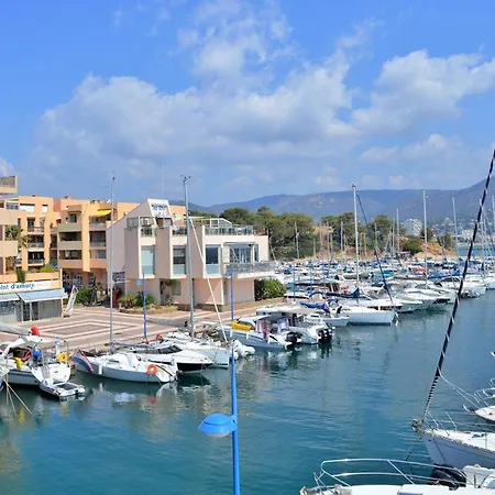 4 Pers Avec Piscine, Tennis Et Acces Direct - - Fr-1-251-559 דירה *