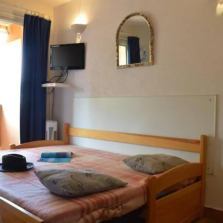 4 Pers Avec Piscine, Tennis Et Acces Direct - - Fr-1-251-559 דירה